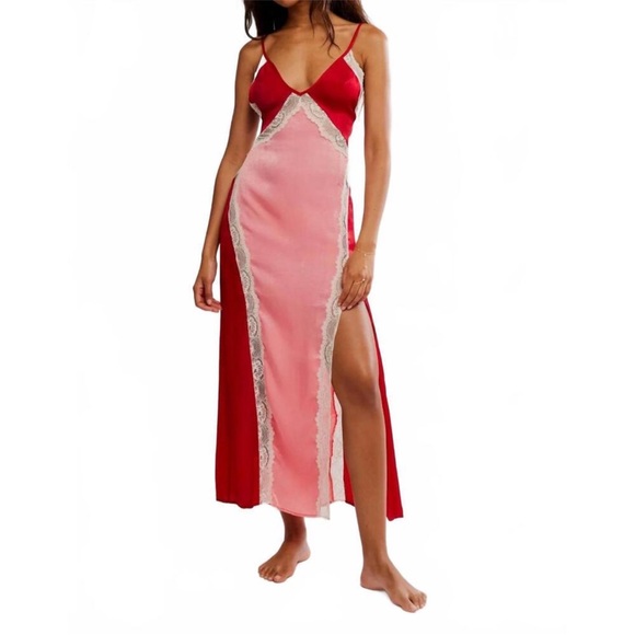 Free People Dresses & Skirts - NEW FREE PEOPLE some kind of love maxi slips in sweetie pink, XL